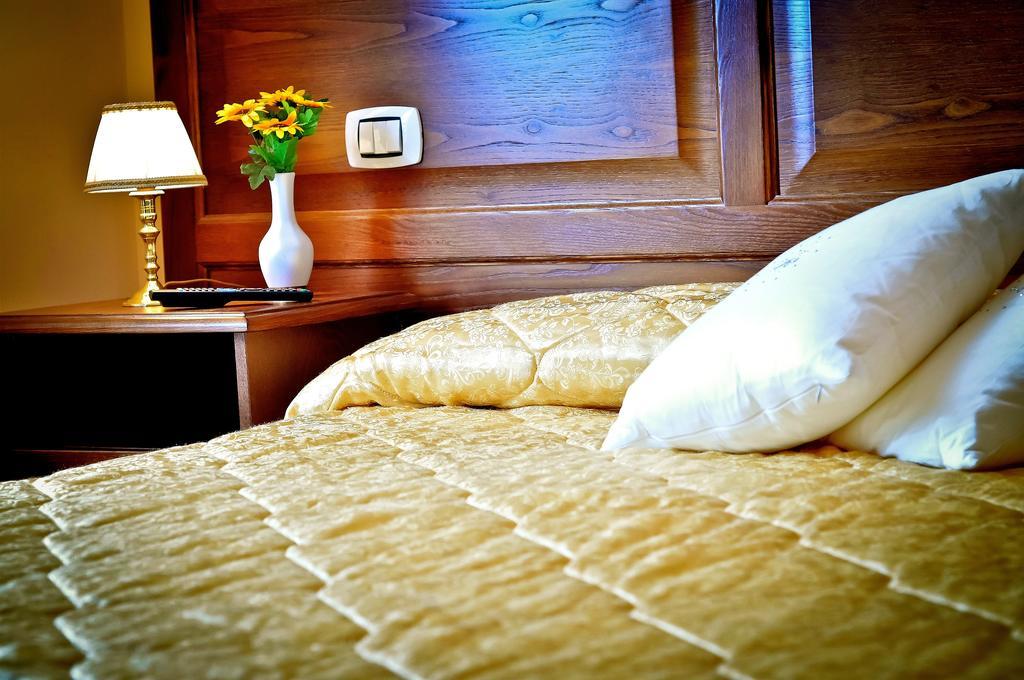 فندق Relais Cavour روما الغرفة الصورة