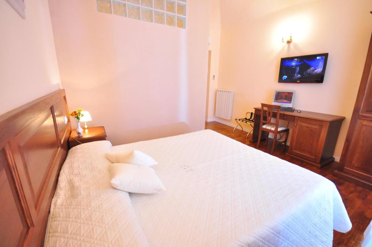 فندق Relais Cavour روما المظهر الخارجي الصورة